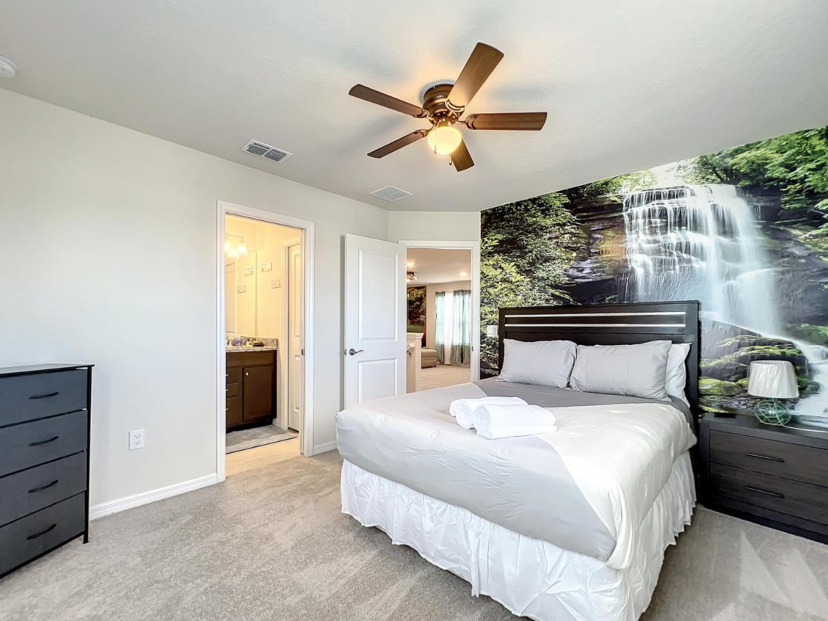 Windsor Island Vacation Pool Home ดาเวนพอร์ต ภายนอก รูปภาพ