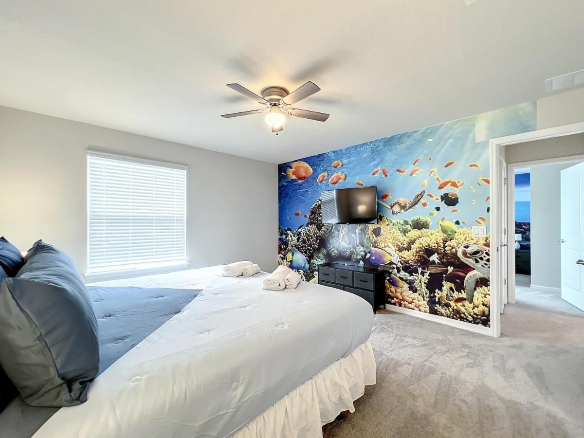Windsor Island Vacation Pool Home ดาเวนพอร์ต ภายนอก รูปภาพ